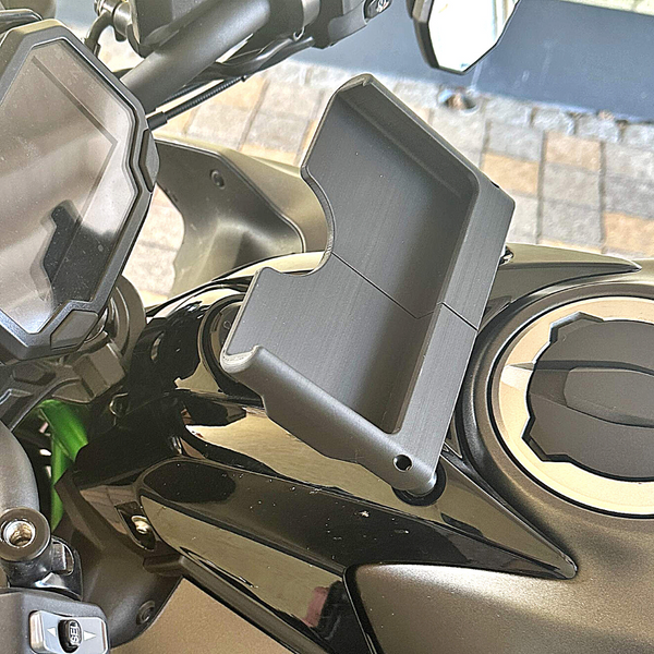 Ridenx Universal cell phone holder for Kawasaki Z650 - Kokox Design