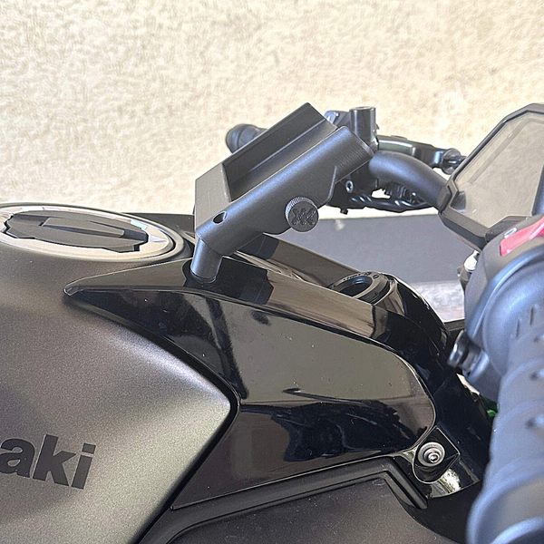 Ridenx Universal cell phone holder for Kawasaki Z650 - Kokox Design