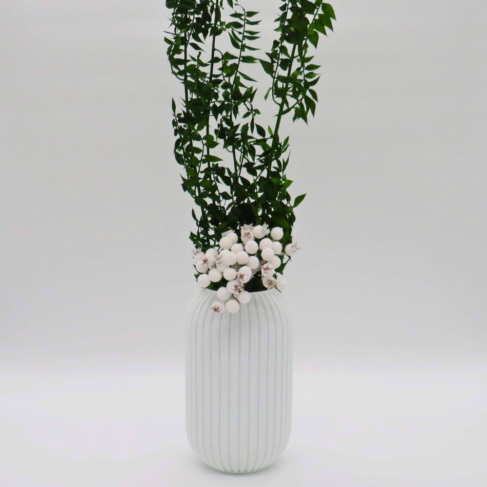 Design vase "Rosalie" with wall attachment - Kokox design