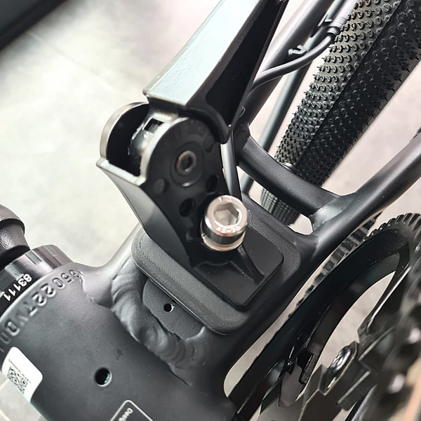 Adapter for cowboy 1 e bike with Ursus side stands