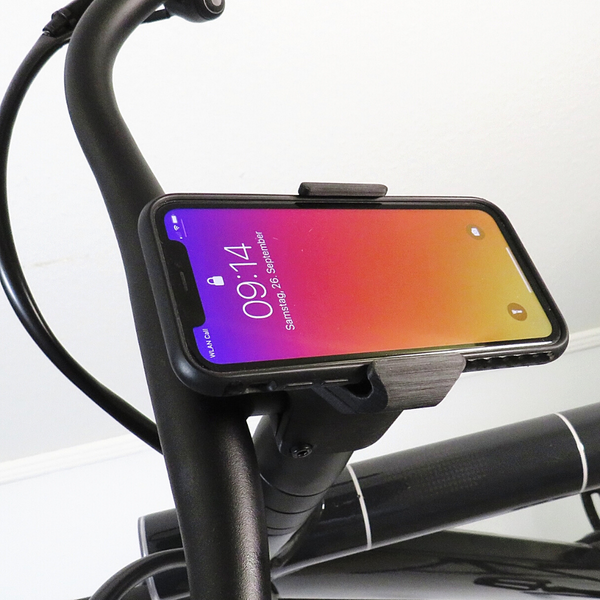 Universal smartphone holder for Vanmoof X2/X3 and S2/S3