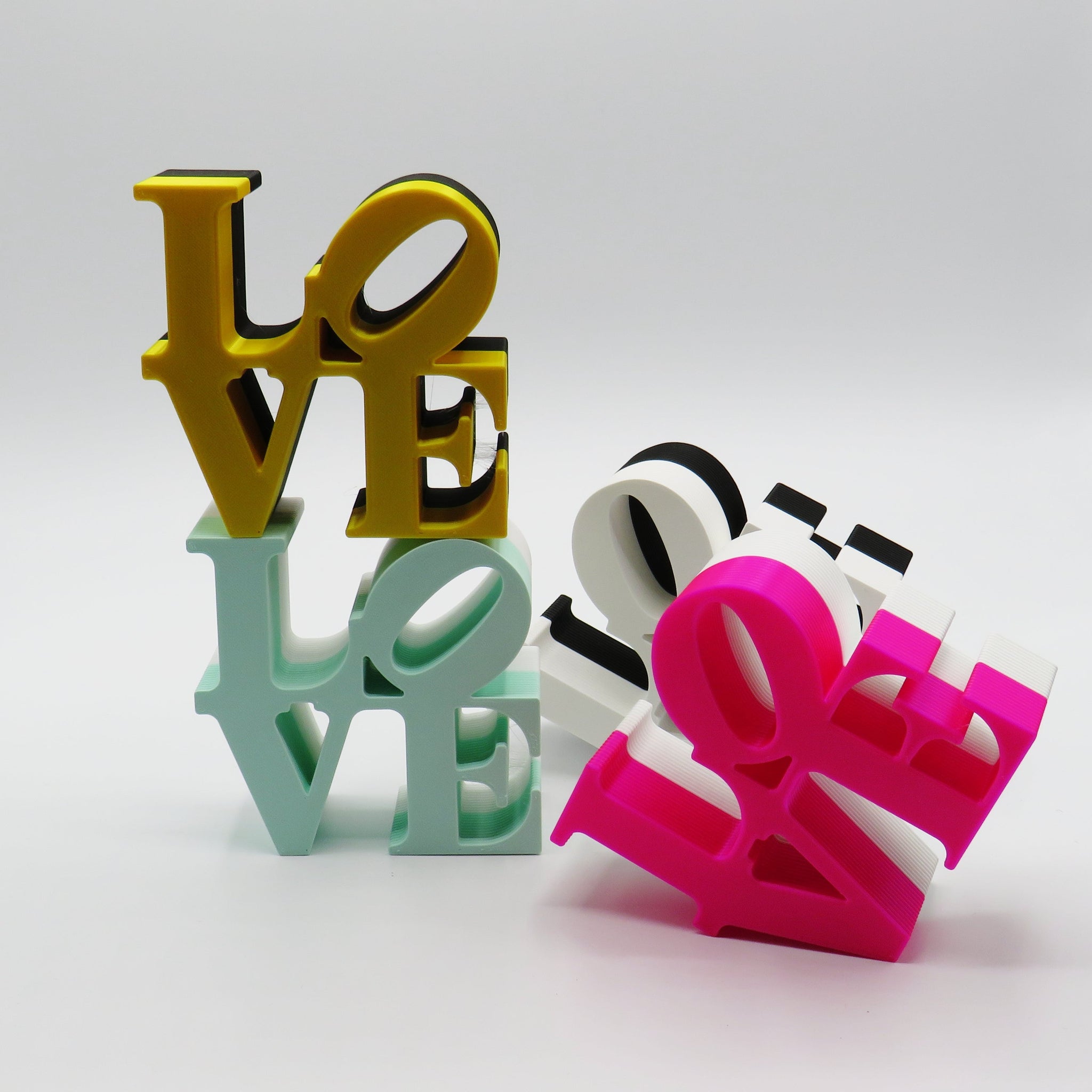 Love Mini Escultura del Philadelphia Love Park