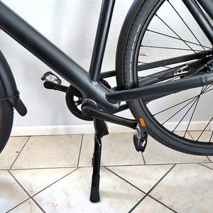 Ursus Middle stands for Vanmoof S2/S3